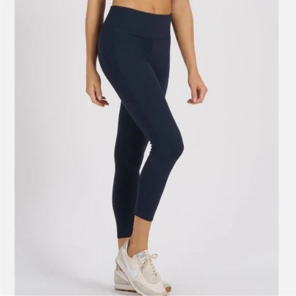 Vuori Stride Leggings Navy Blue With Pockets - Size Medium